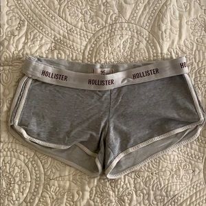 Hollister Hem Shorts
